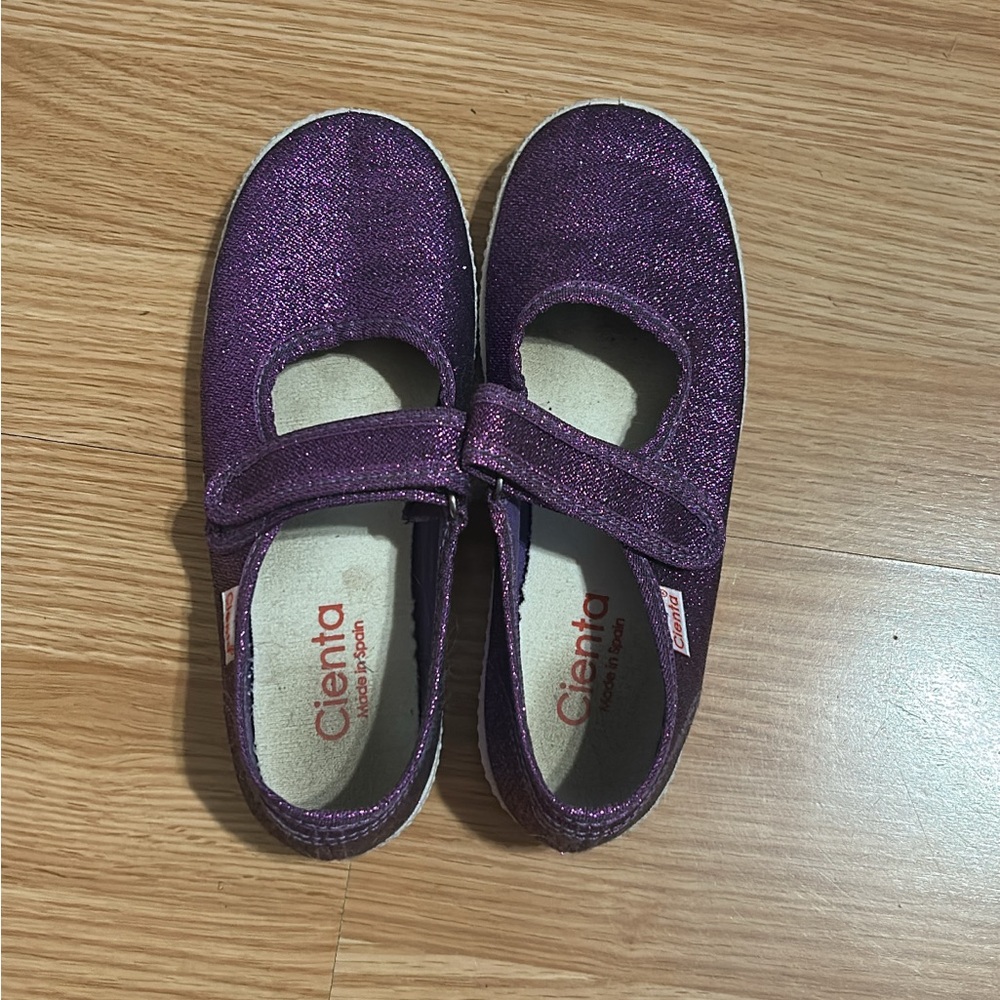 Purple Glitter Cienta’s